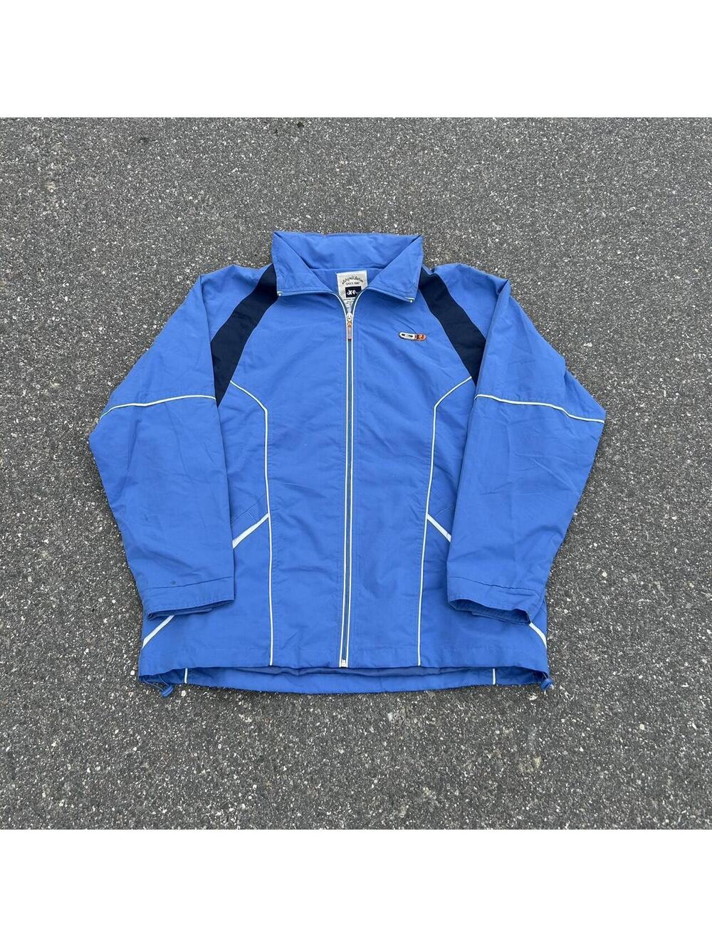 Blue & white vintage windbreaker jacket #retro